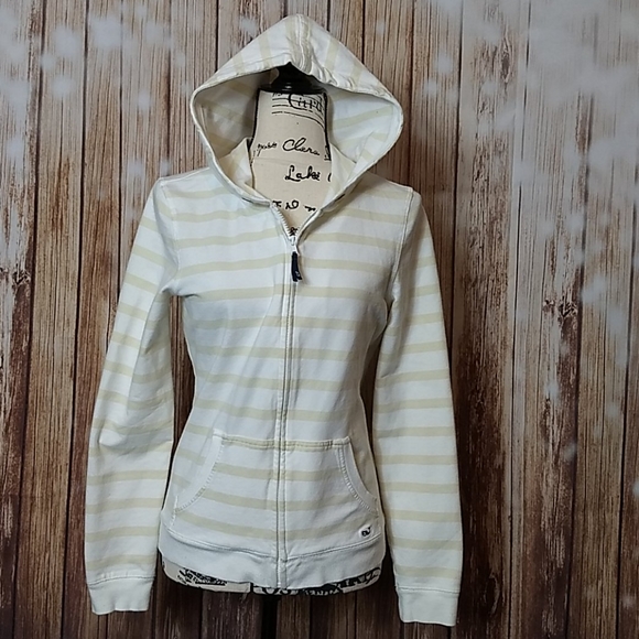 Vineyard Vines Tops - Vineyard vines hoodie